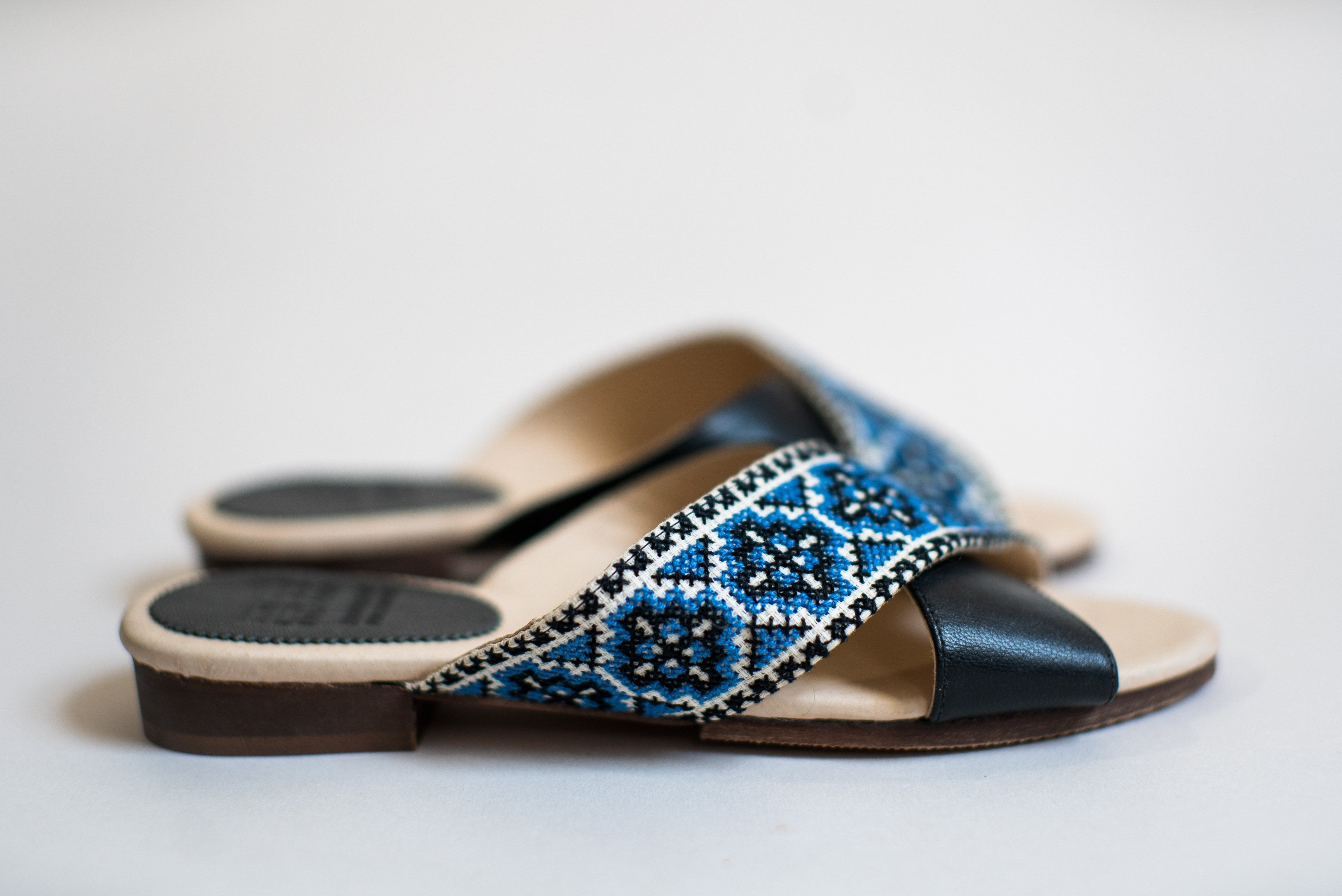 The Tatreez Cross Sandal in Blue
